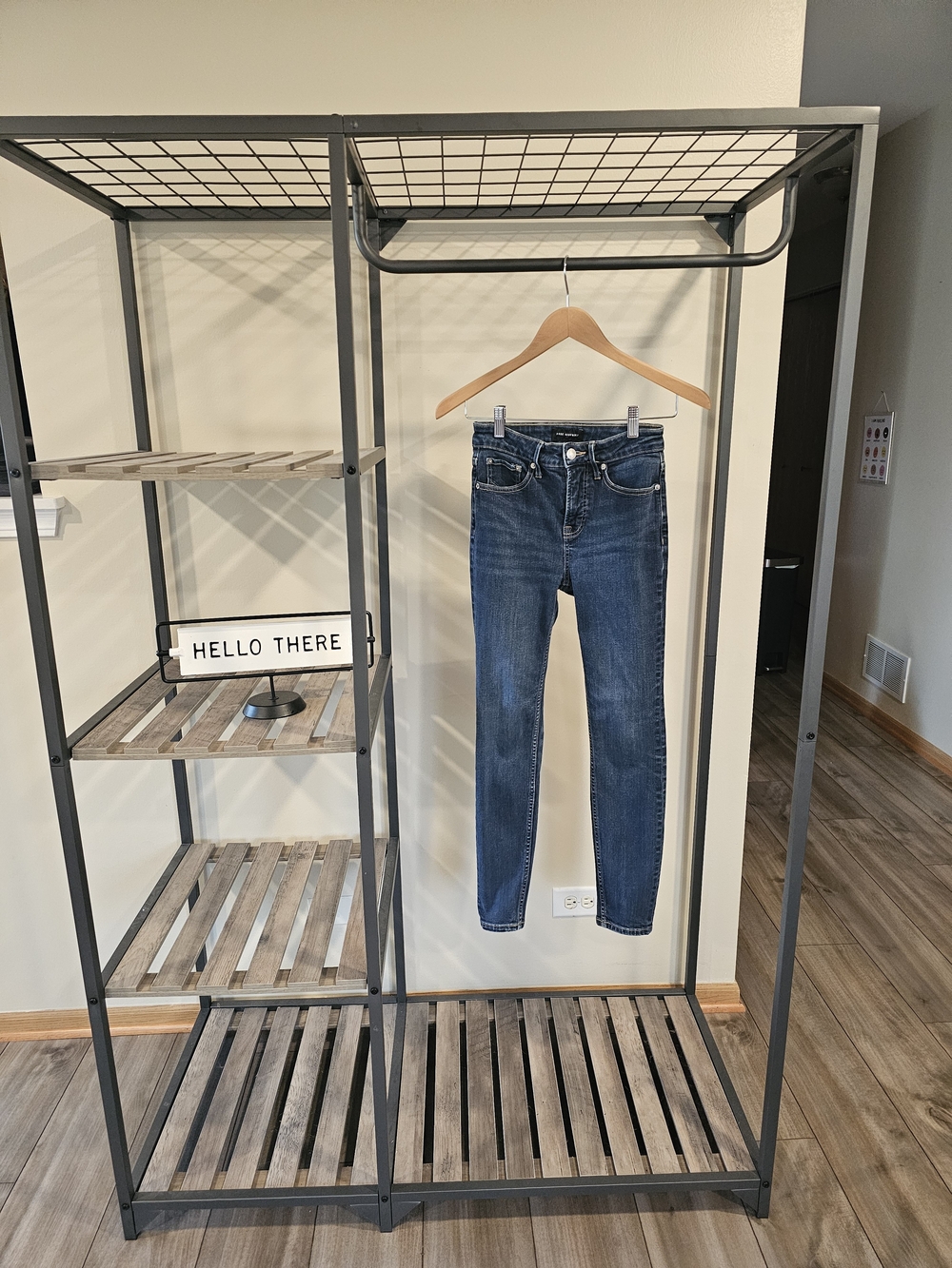 Stretch Skinny Jeans for Women in Medium Blue